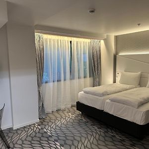Standard Zimmer mit zwei Einzelbetten